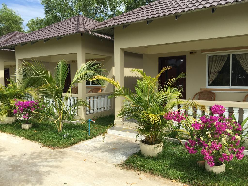 西哈努克 The Moonflower Bungalow酒店 外观 照片