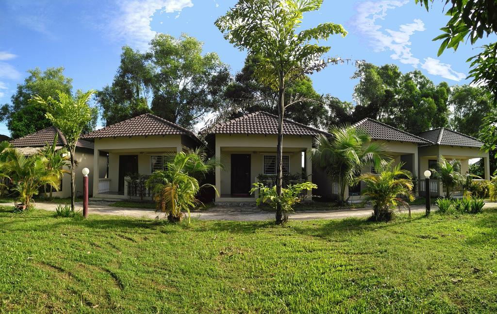 西哈努克 The Moonflower Bungalow酒店 外观 照片